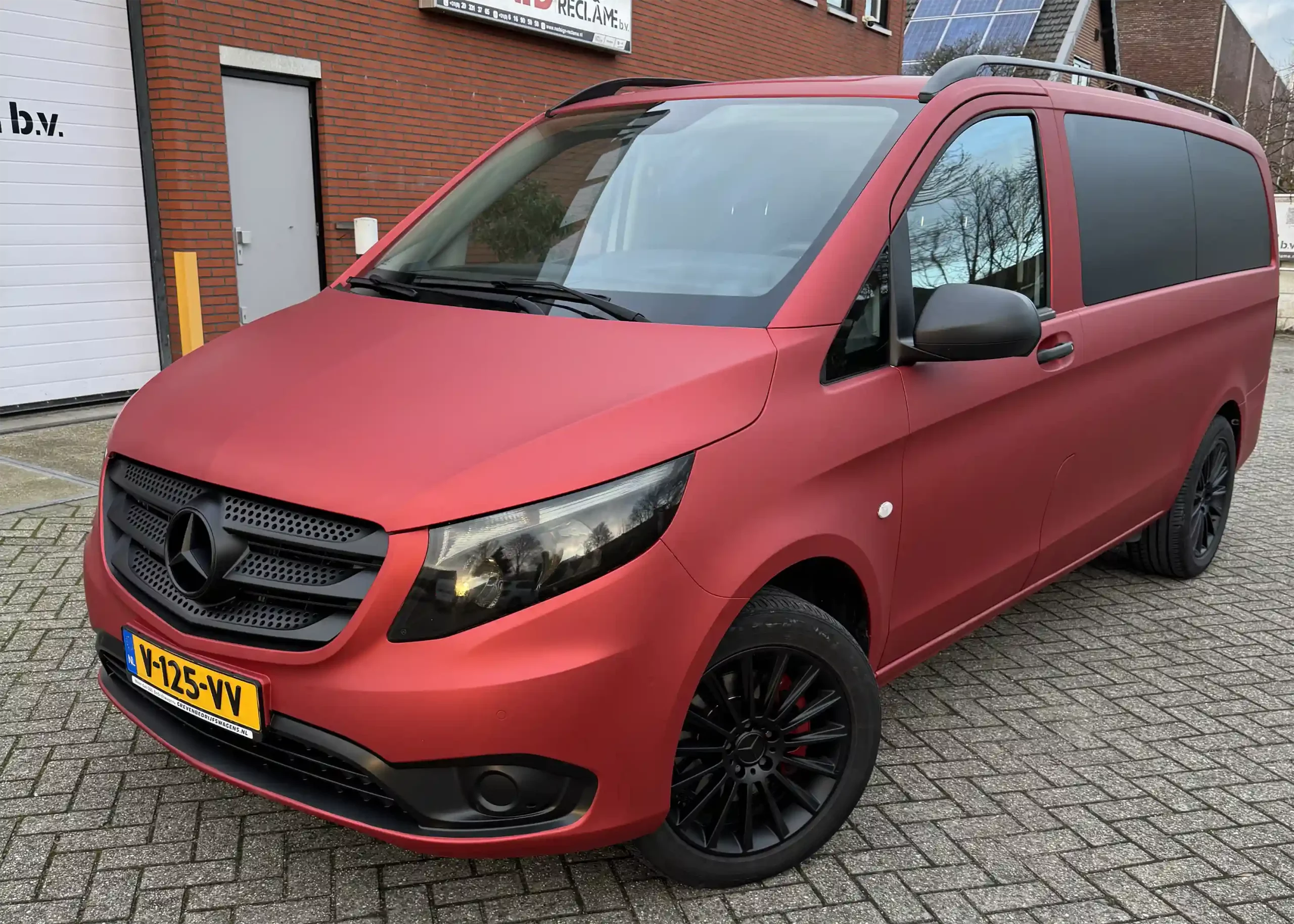 Je bekijkt nu Mercedes Benz Vito car styling